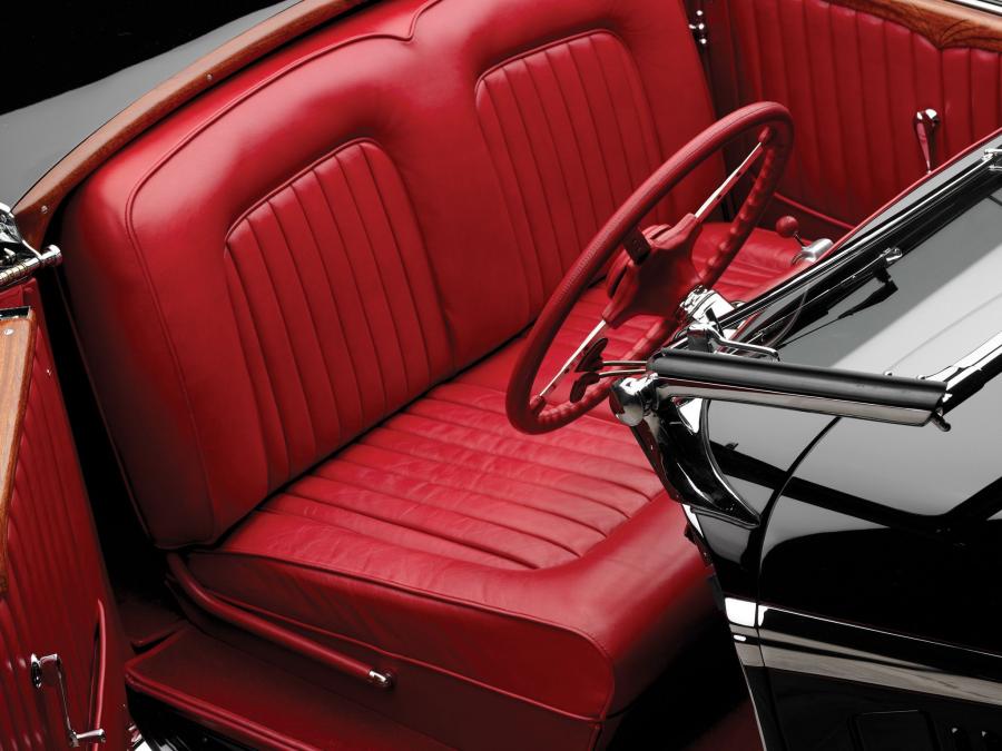 Интерьер Delahaye 135 MS Cabriolet par Figoni & Falaschi 1938 года  (фото 7 из 32)